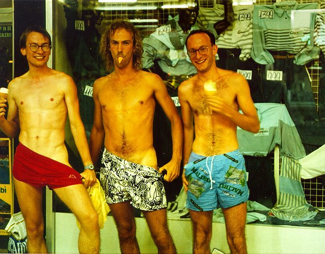 Axel+Lothar+Klaus, ice-cream in Brüssel, 1988