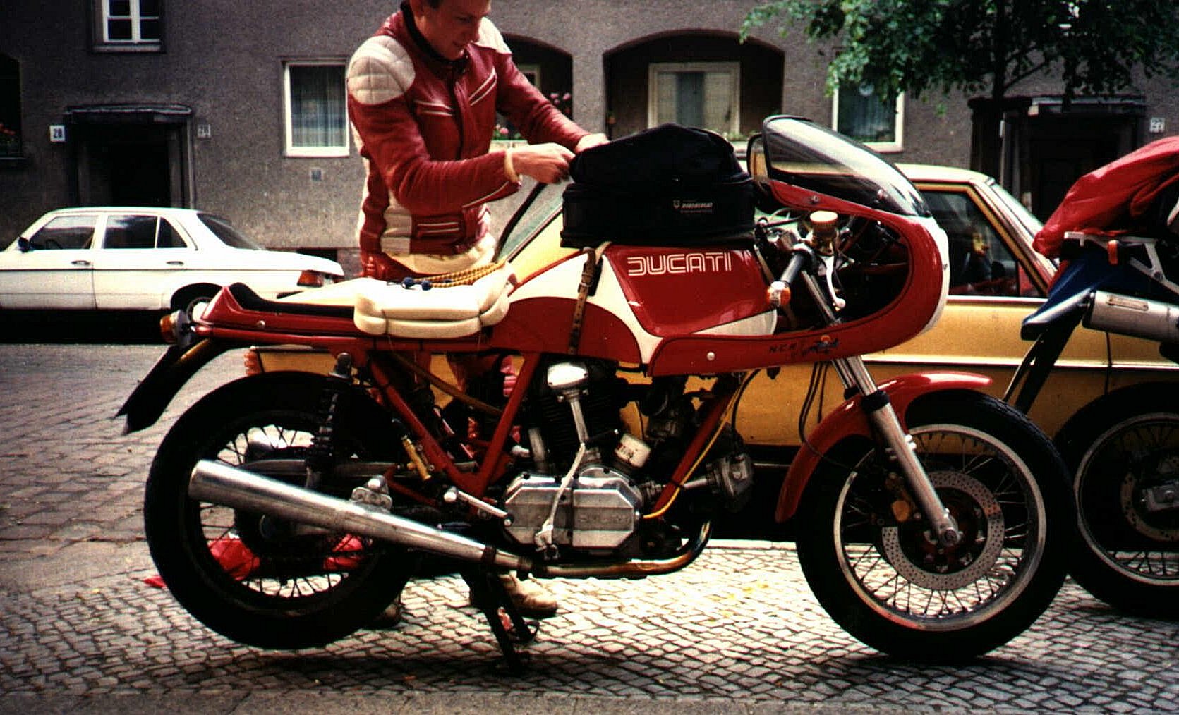 racingversion Ducati 900ss, Berlin, 1989